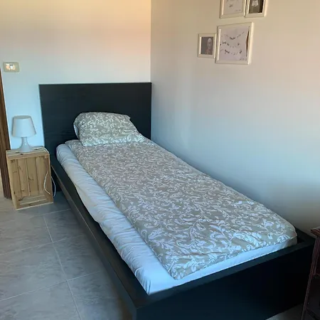 Casa vacanze Beachfront Surf & House, Charming & Quiet Villarrube