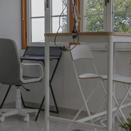 Beachfront Surf & House, Charming & Quiet Villarrube