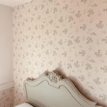 Casa vacanze Beachfront Surf & House, Charming & Quiet Villarrube