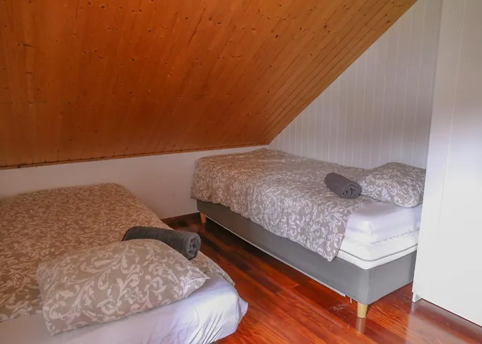 Beachfront Surf & House, Charming & Quiet 別荘