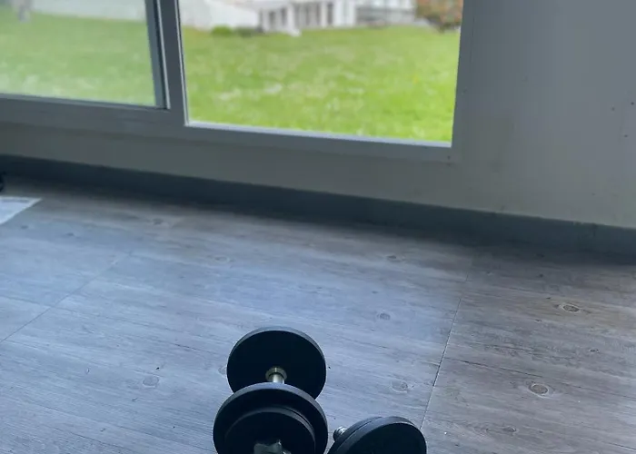 Beachfront Surf & House, Charming & Quiet 別荘 *