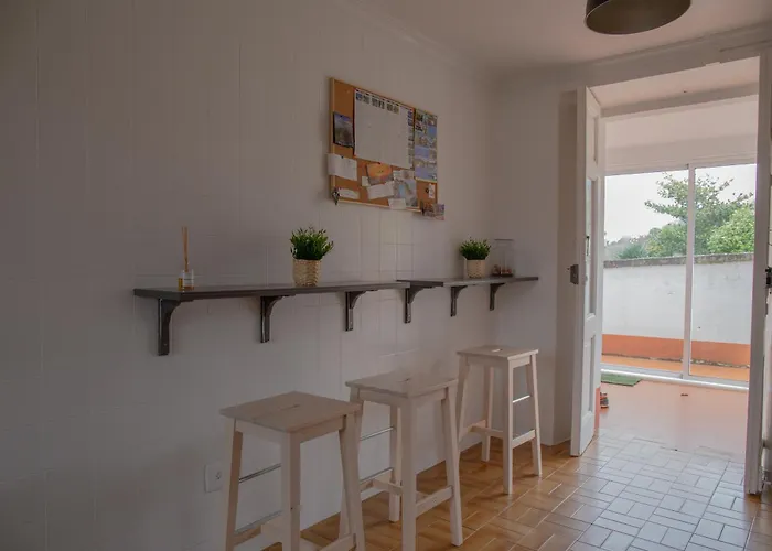 別荘 Beachfront Surf & House, Charming & Quiet Villarrube