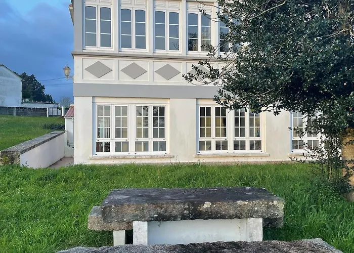 Beachfront Surf & House, Charming & Quiet * Villarrube