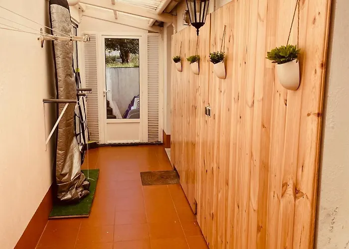 Beachfront Surf & House, Charming & Quiet 別荘 Villarrube