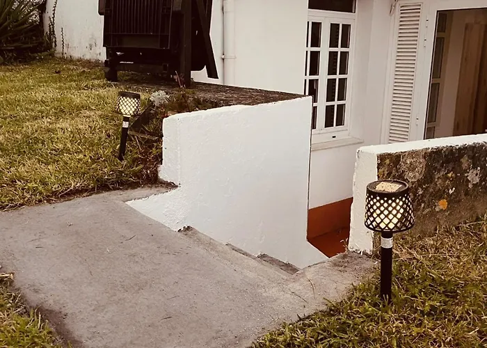 Beachfront Surf & House, Charming & Quiet 別荘 Villarrube