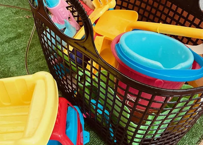 Beachfront Surf & House, Charming & Quiet 別荘 *