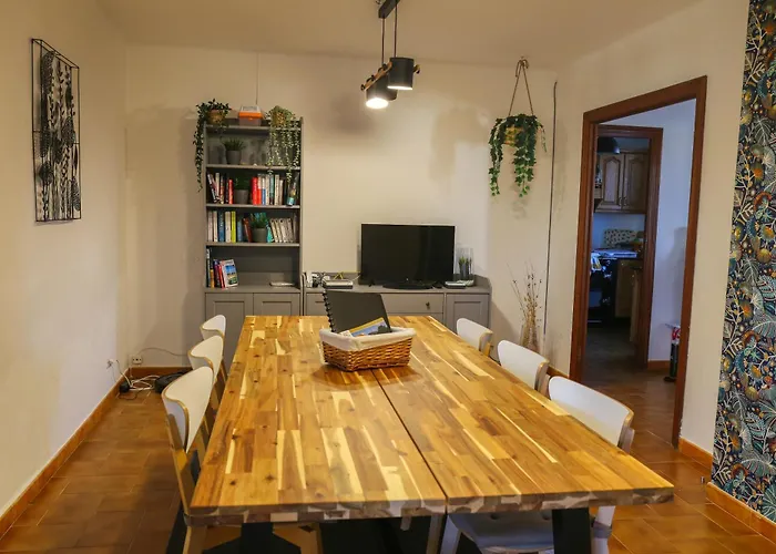 Beachfront Surf & House, Charming & Quiet 別荘